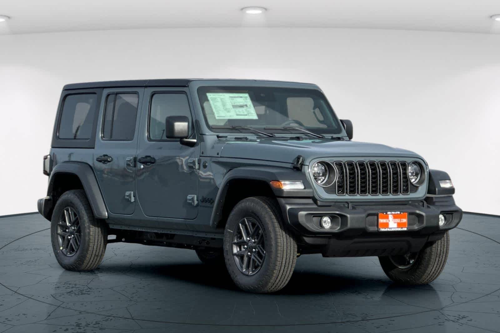 Thumbnail: 2025 Jeep Wrangler - 5