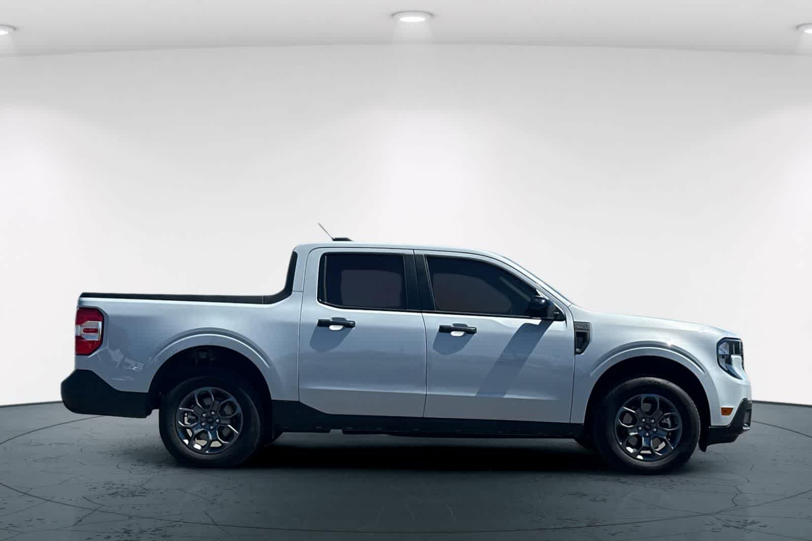 Thumbnail: 2025 Ford Maverick - 6