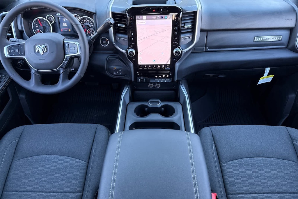 New 2026 Ram 2500 BIG HORN CREW CAB 4X4 6'4 BOX Pickup