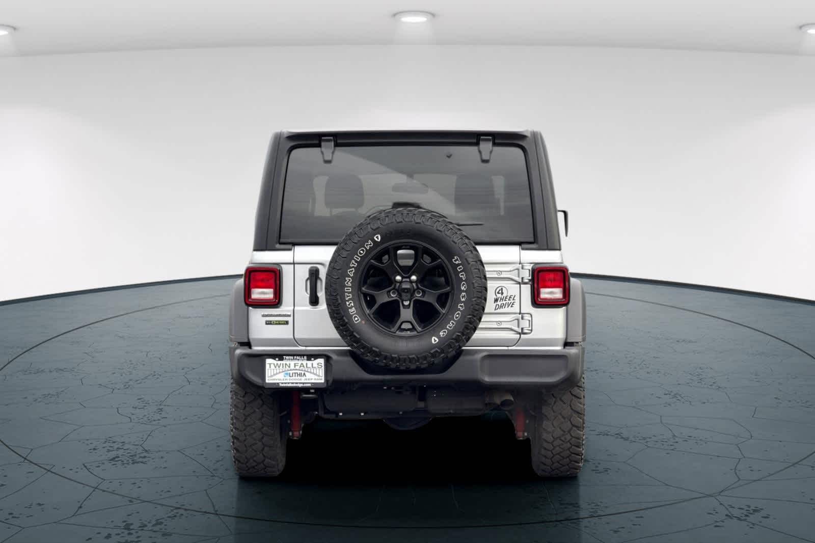 Thumbnail: 2022 Jeep Wrangler - 7