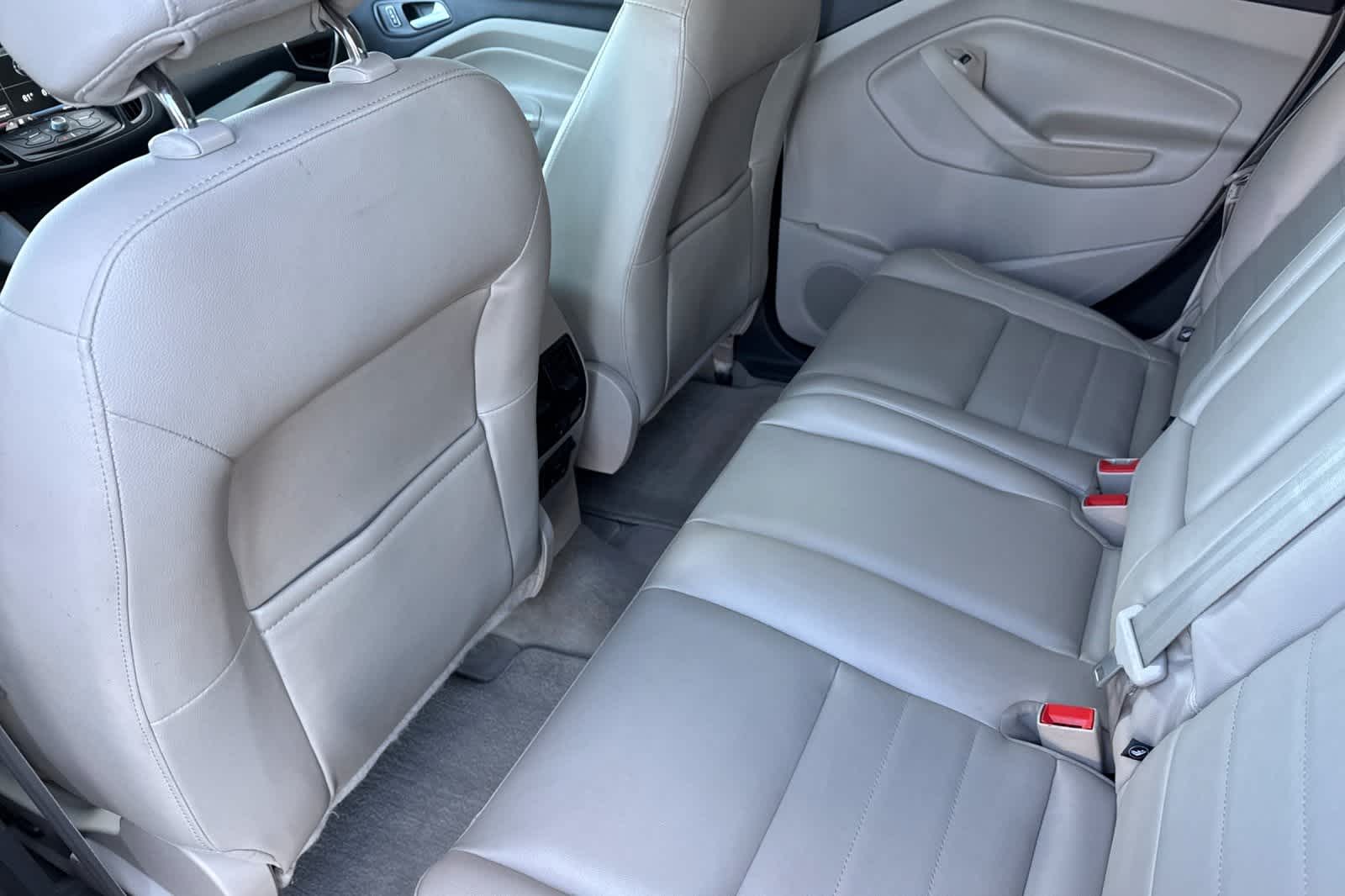 Thumbnail: 2013 Ford C-Max - 4