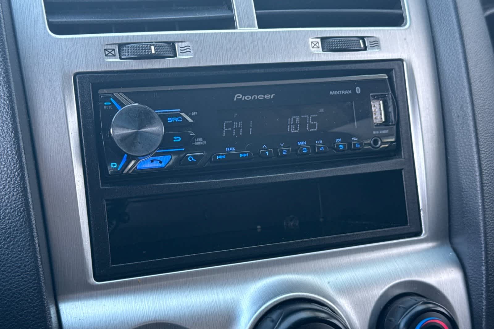 Thumbnail: 2007 Kia Sportage - 19
