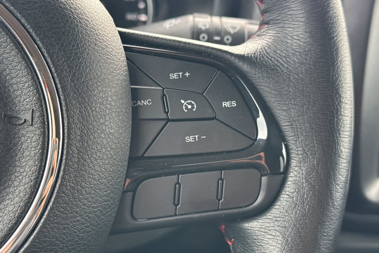 Thumbnail: 2022 Jeep Renegade - 27