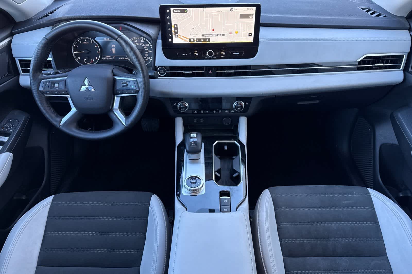 Thumbnail: 2025 Mitsubishi Outlander - 3