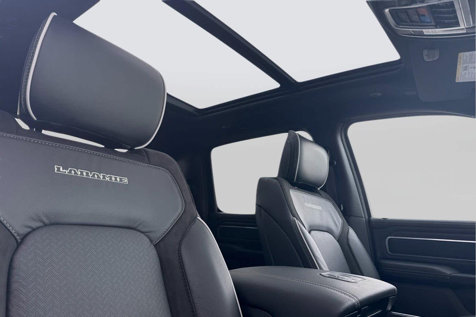 Thumbnail: 2026 RAM 1500 - 17