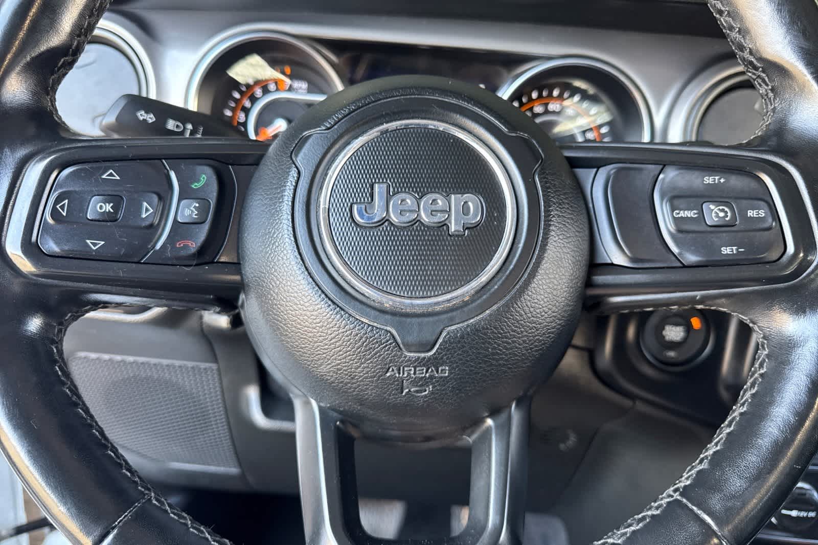 2021 Jeep Gladiator Sport 24