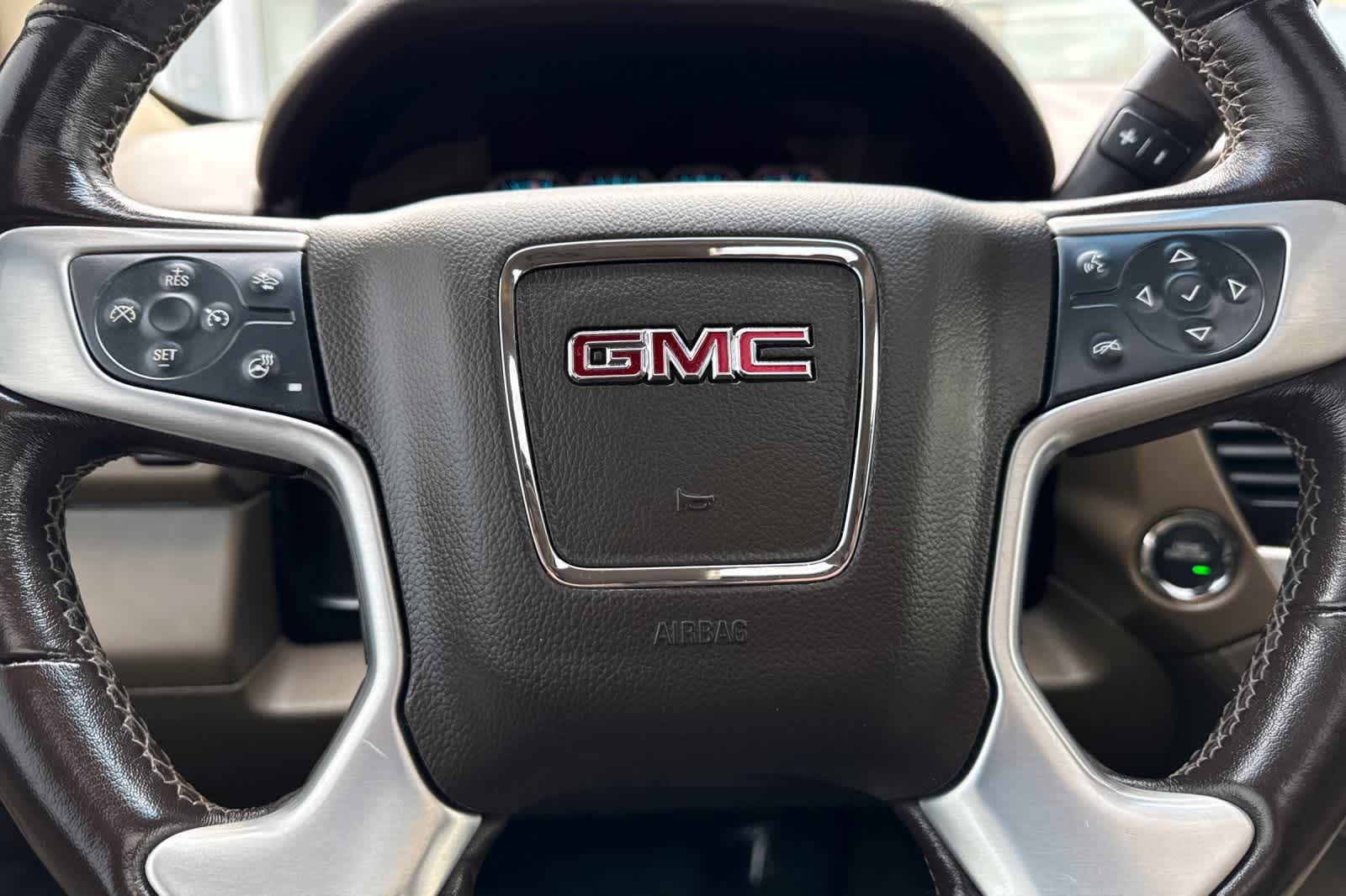 Thumbnail: 2020 GMC Yukon - 28