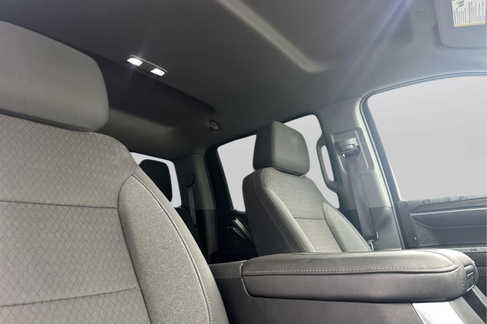 Thumbnail: 2022 Chevrolet Silverado 1500 - 15