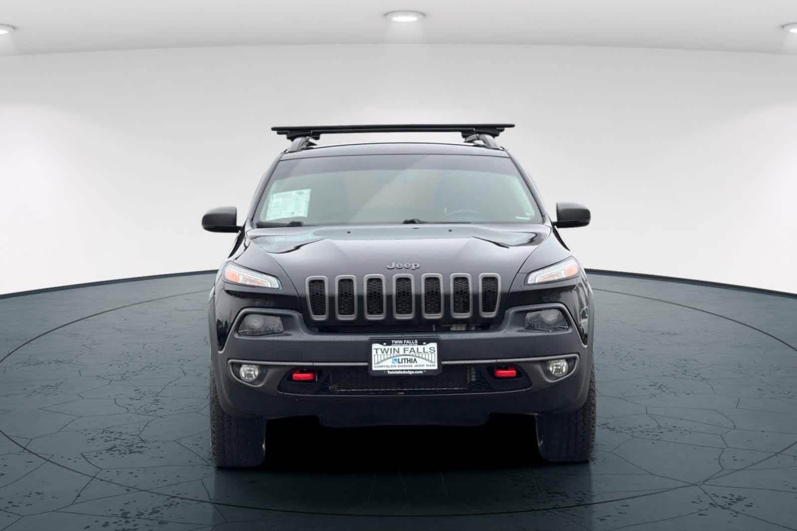 Thumbnail: 2018 Jeep Cherokee - 10