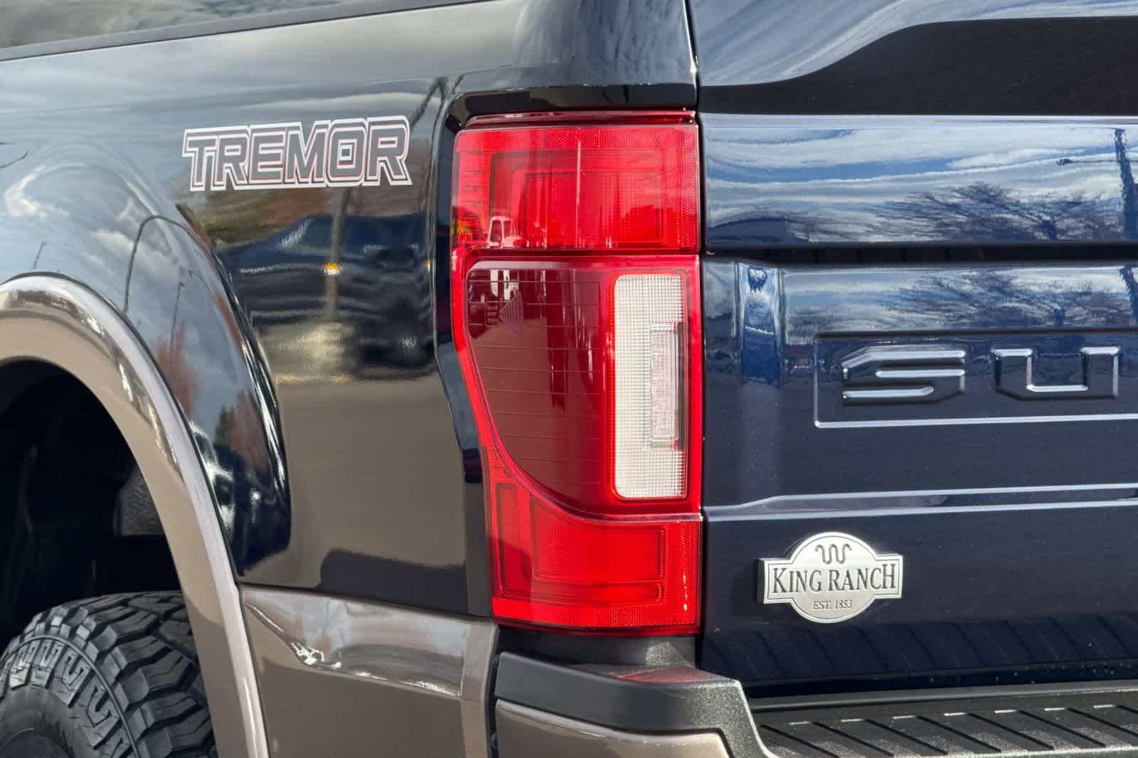 Thumbnail: 2022 Ford F-350 - 31