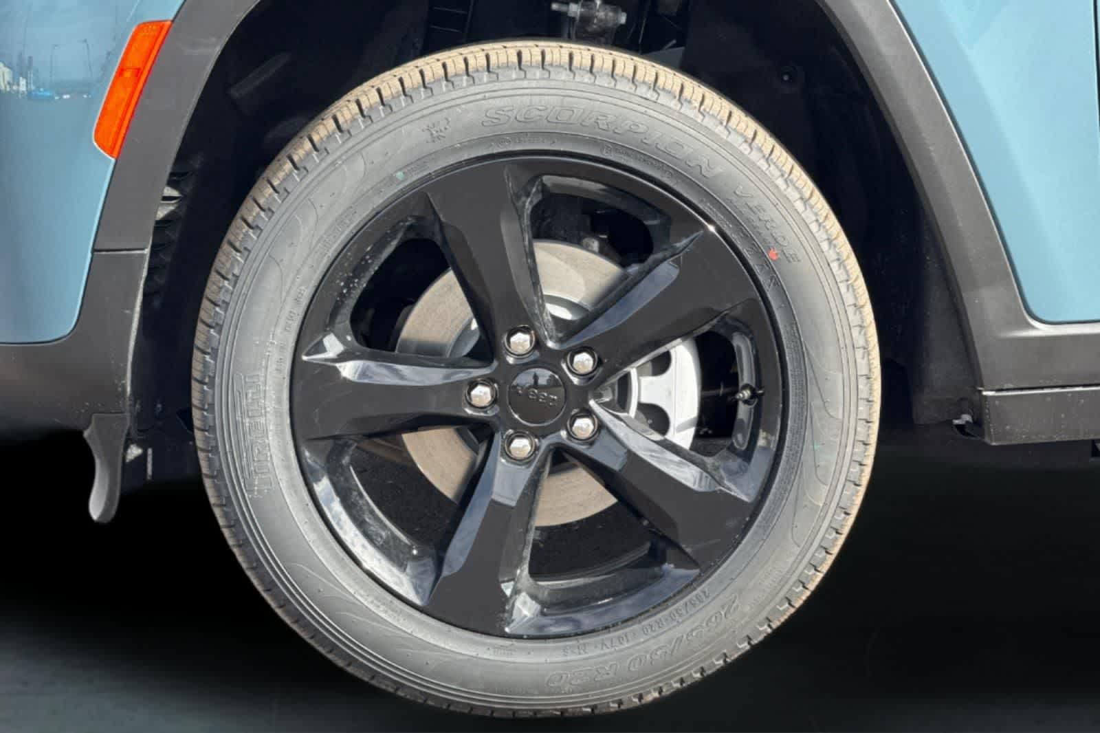 Thumbnail: 2026 Jeep Grand Cherokee - 31