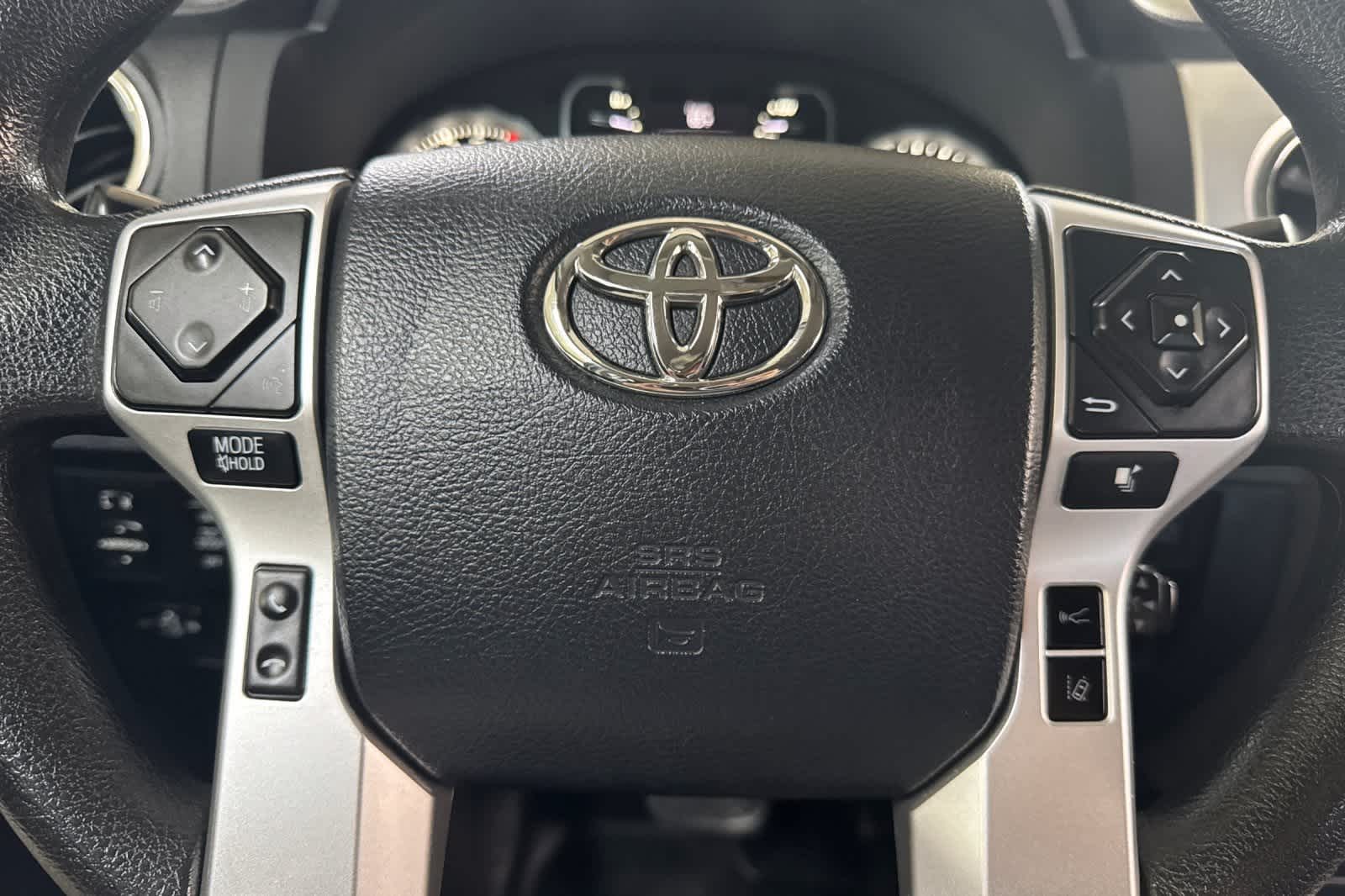 Thumbnail: 2020 Toyota Tundra - 22