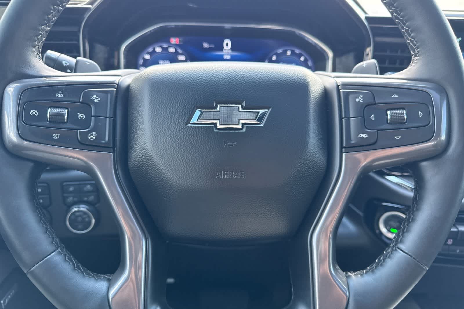 Thumbnail: 2024 Chevrolet Silverado 1500 - 24