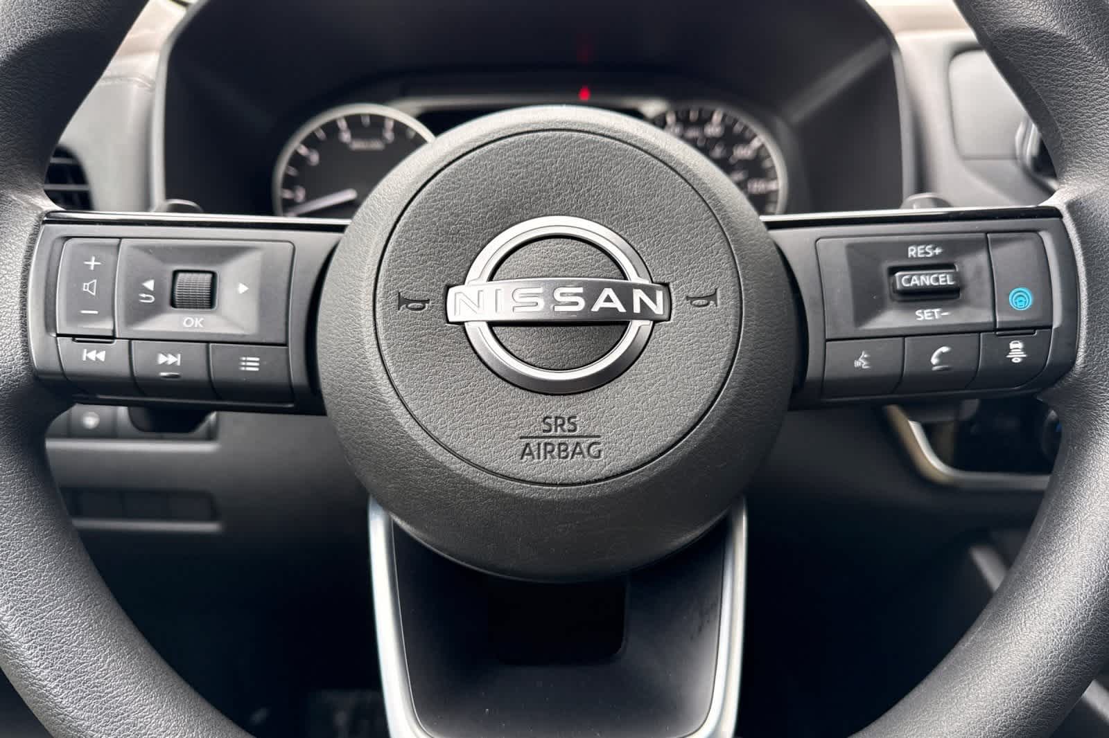 Thumbnail: 2022 Nissan Rogue - 25