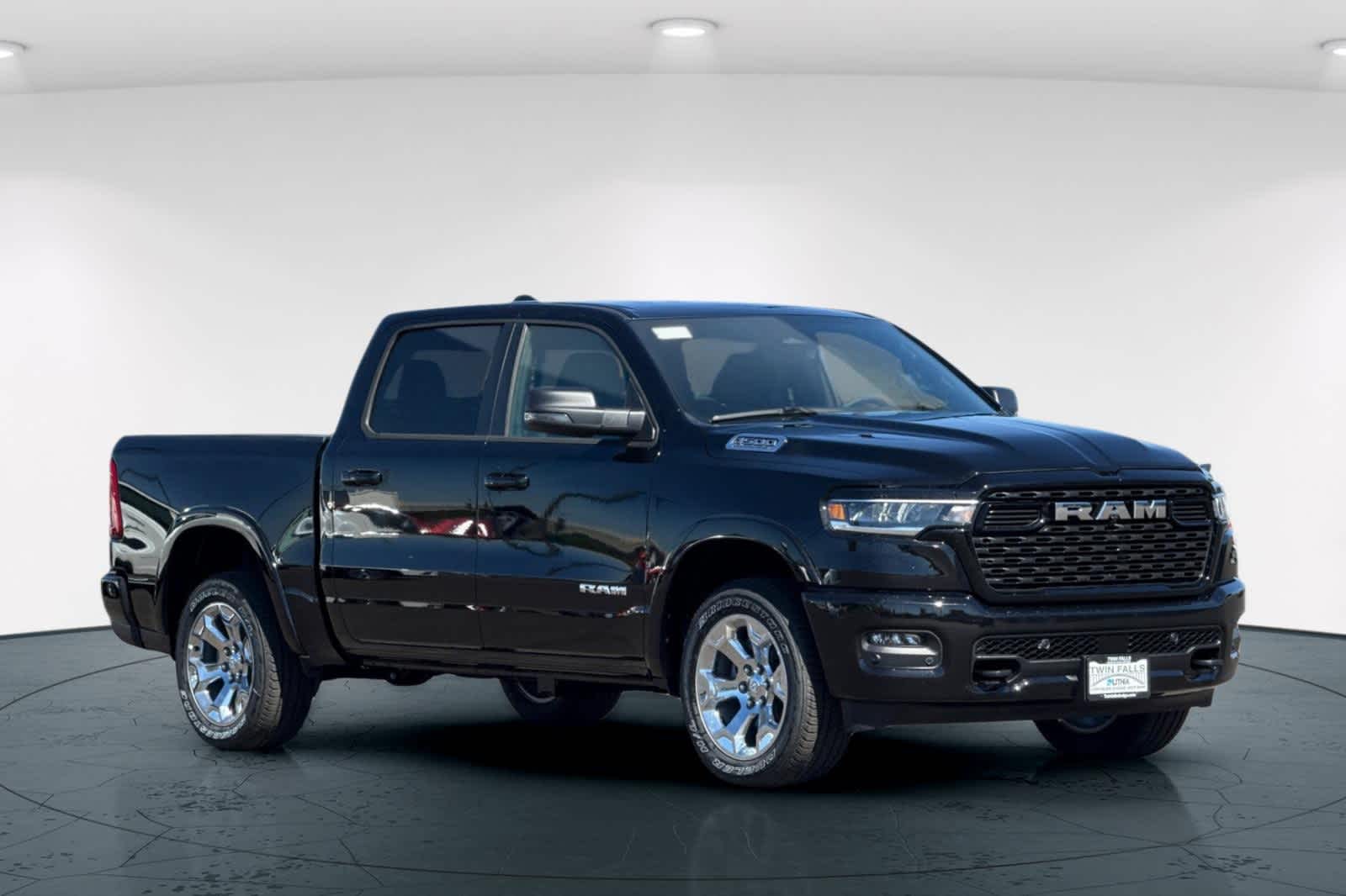 Thumbnail: 2026 RAM 1500 - 5