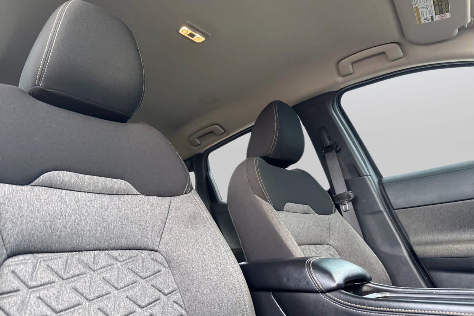 Thumbnail: 2025 Nissan Kicks - 17