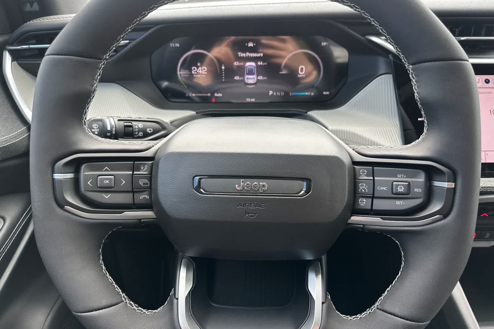 Thumbnail: 2026 Jeep Cherokee - 25
