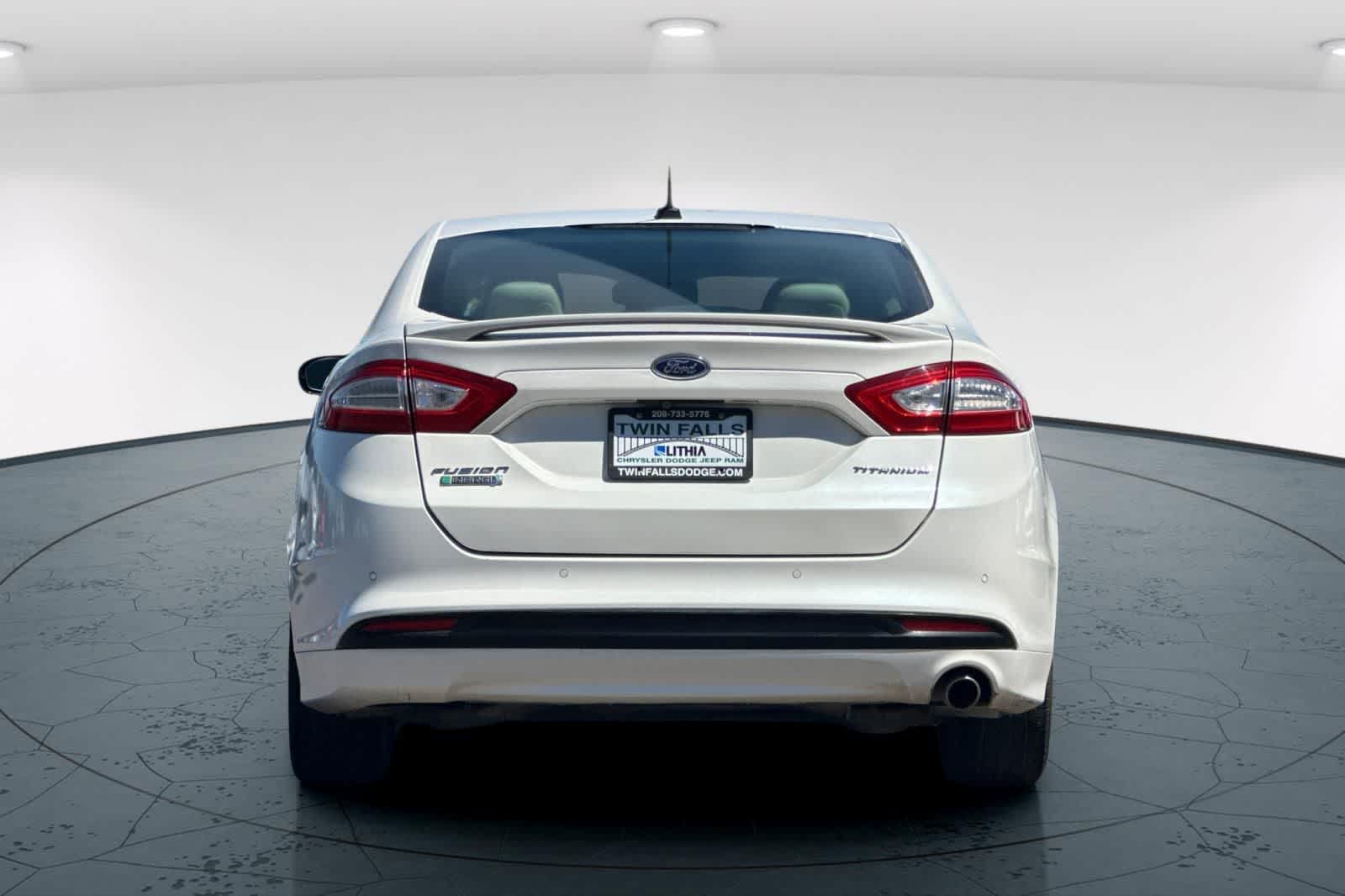 Thumbnail: 2016 Ford Fusion - 7