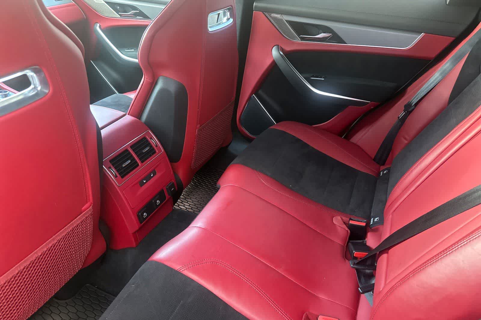 Thumbnail: 2021 Jaguar F-Pace - 4