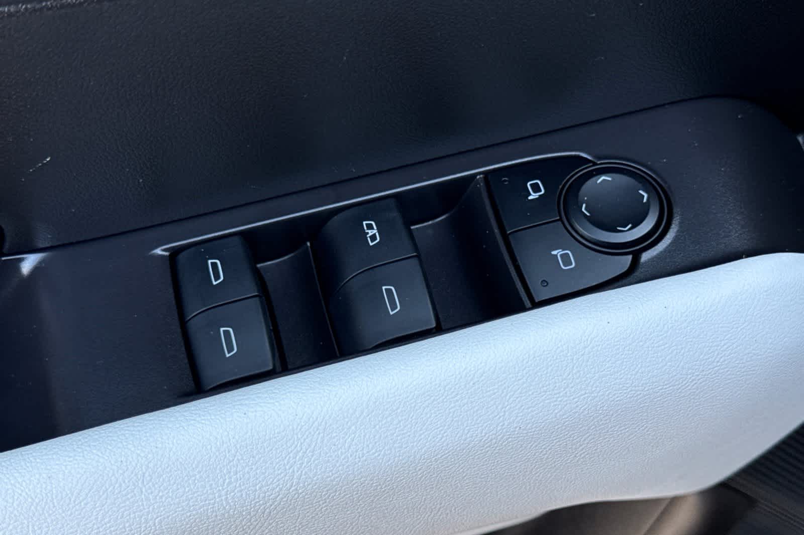2024 GMC Canyon AT4X 13