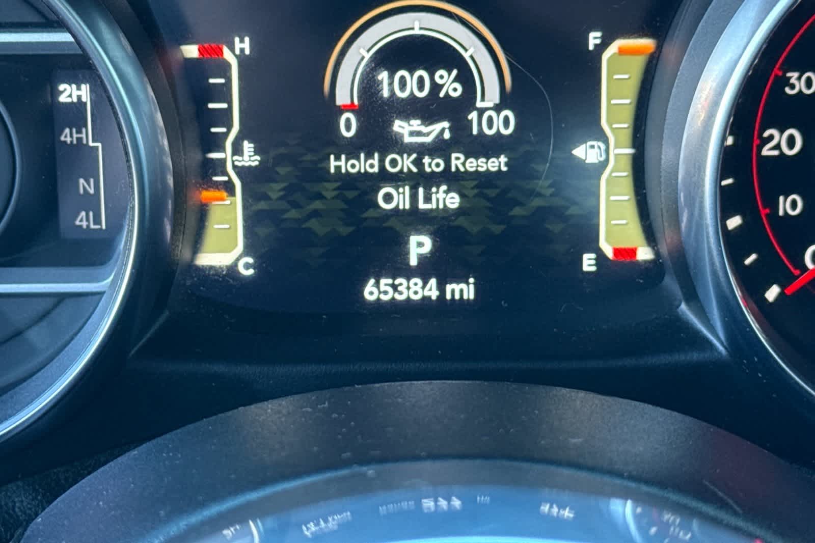 Thumbnail: 2020 Jeep Gladiator - 29