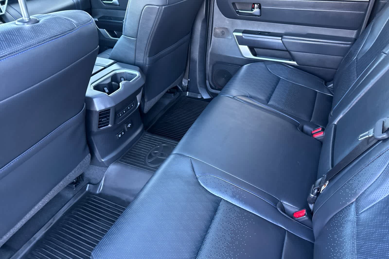 2024 Toyota Tundra Platinum photo 4