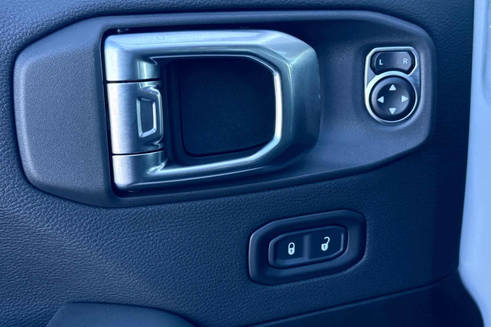 Thumbnail: 2026 Jeep Wrangler - 13