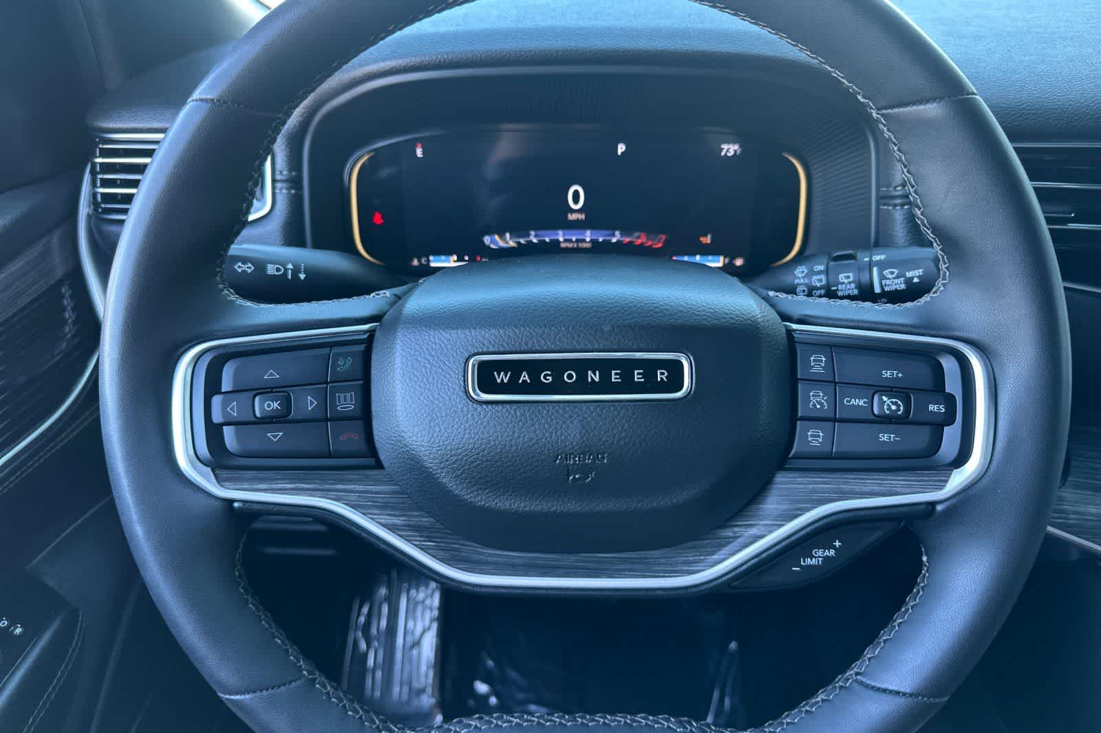 Thumbnail: 2023 Jeep Wagoneer - 27