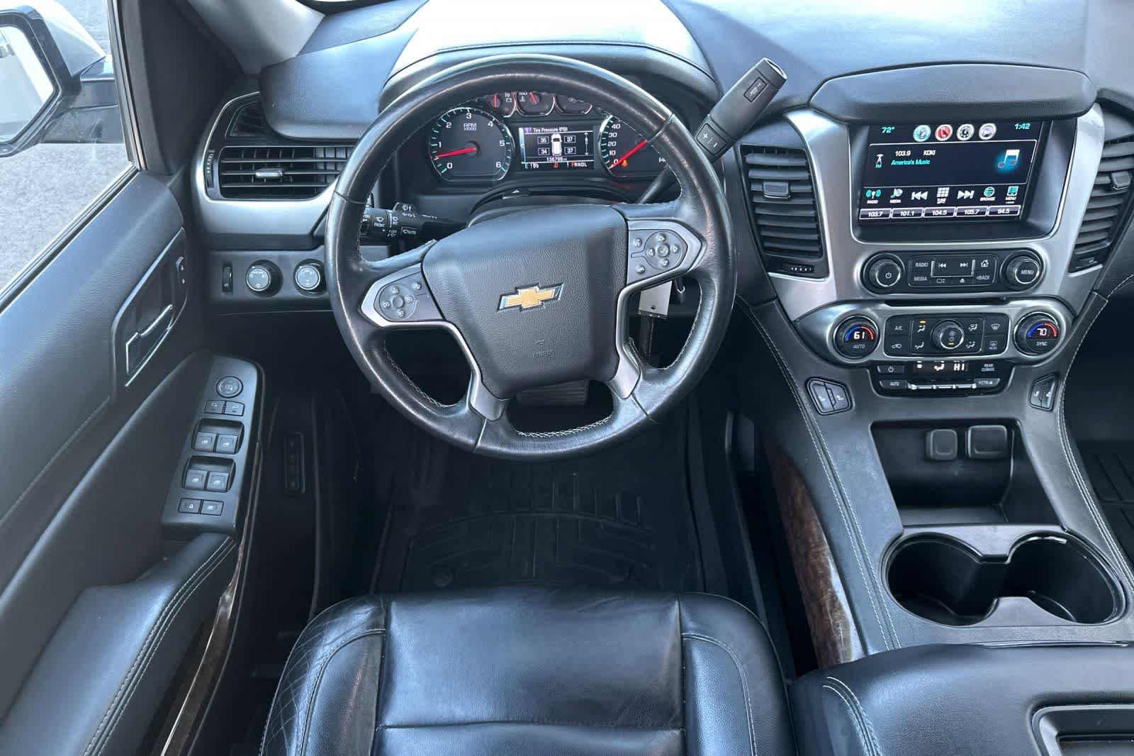 Thumbnail: 2020 Chevrolet Tahoe - 14