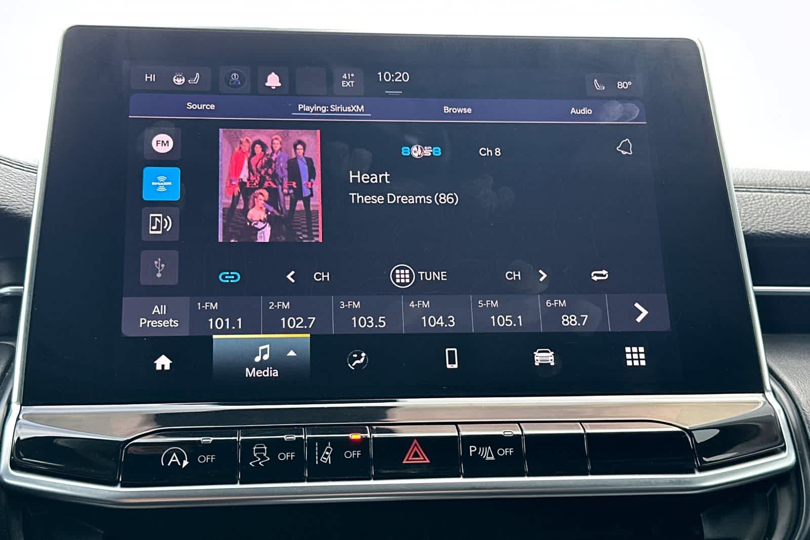 Thumbnail: 2023 Jeep Compass - 20