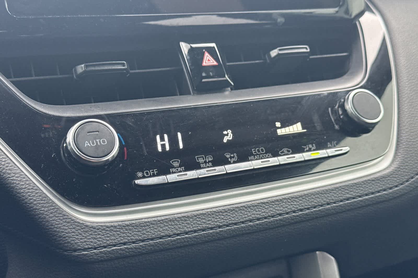 Thumbnail: 2024 Toyota Corolla Cross - 22