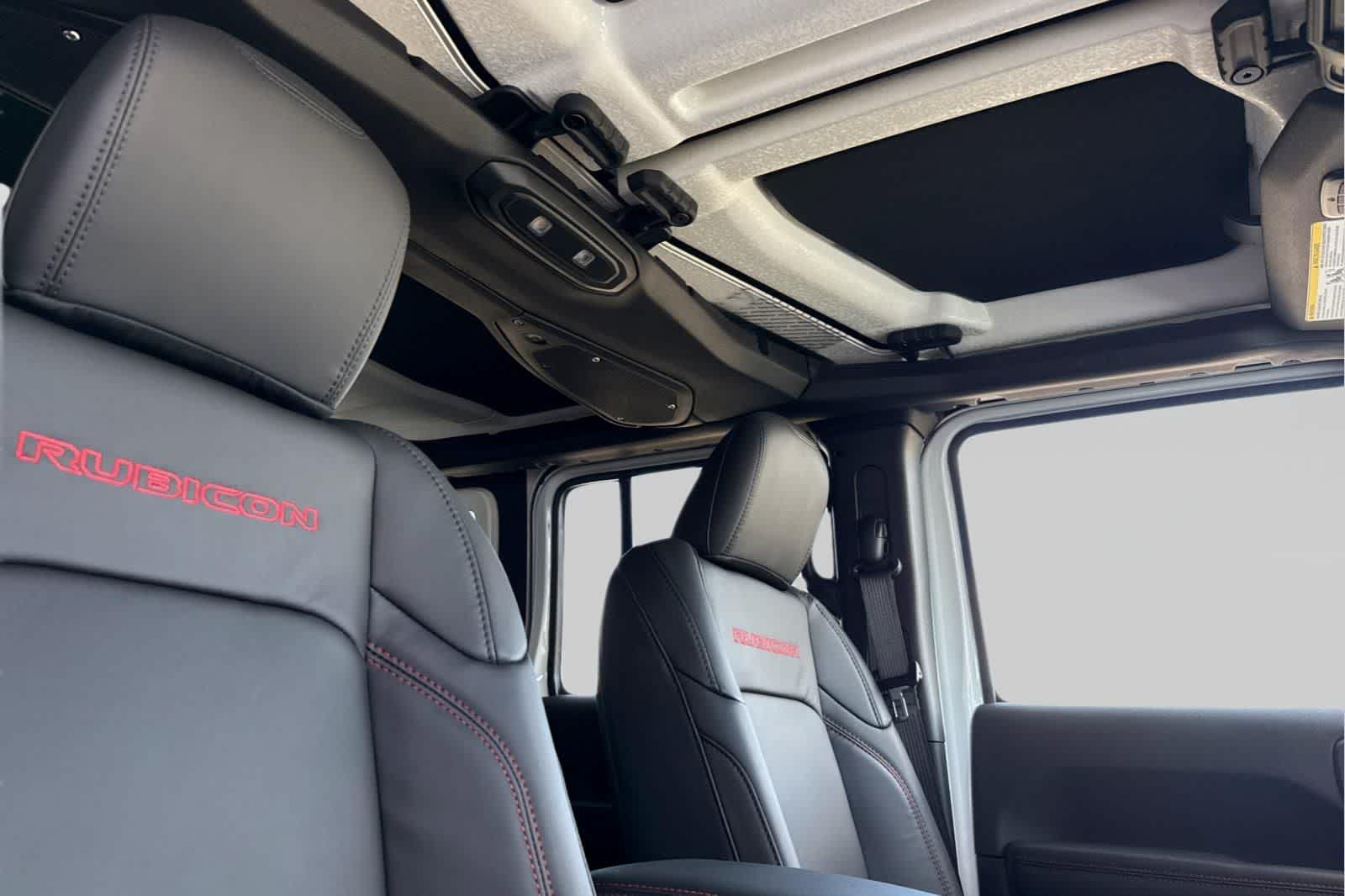 Thumbnail: 2026 Jeep Wrangler - 18