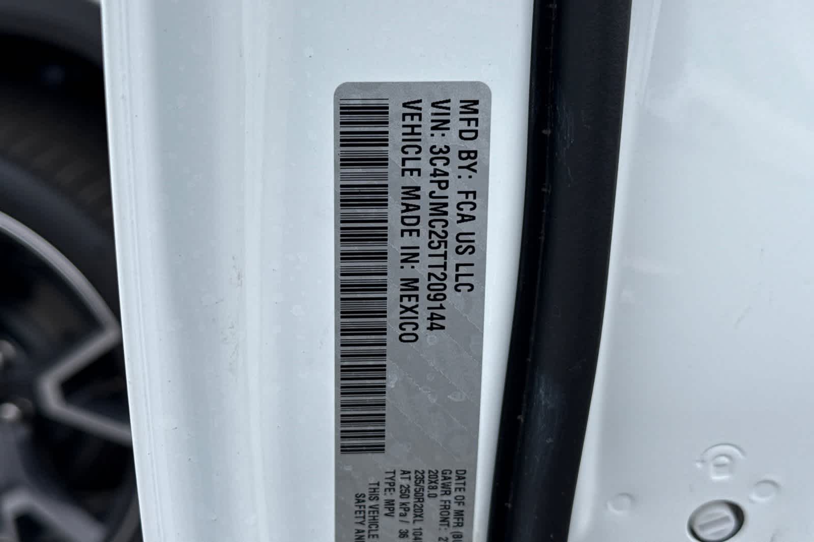 Thumbnail: 2026 Jeep Cherokee - 33