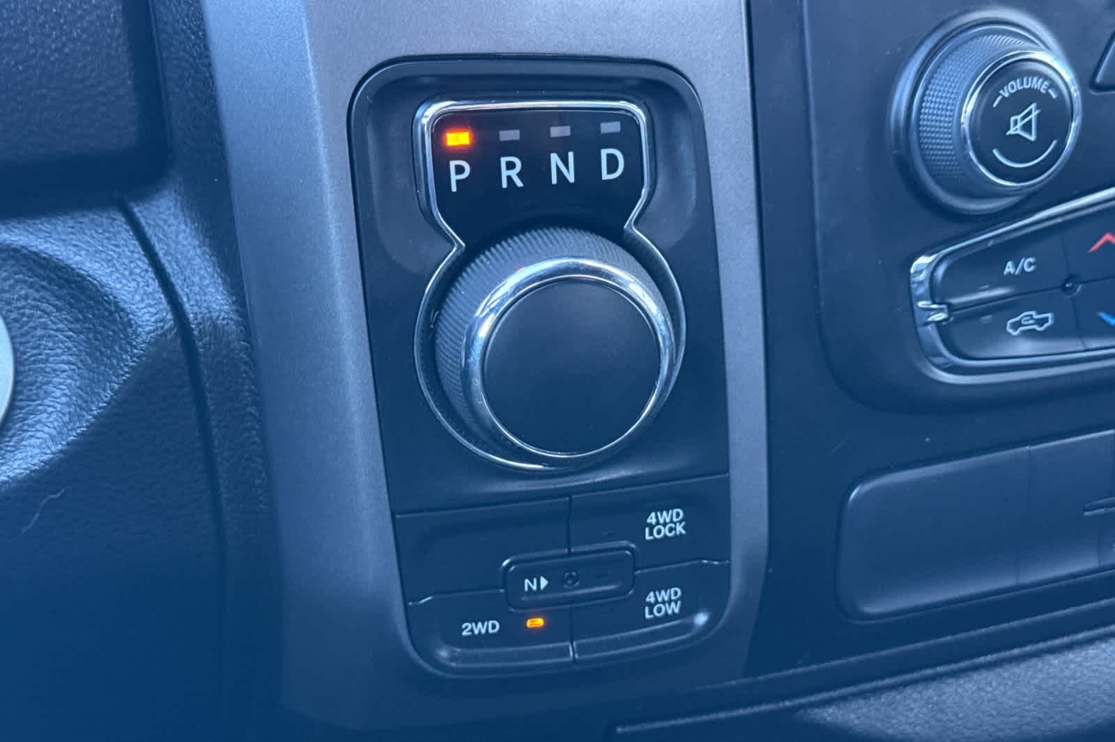 Thumbnail: 2022 RAM 1500 Classic - 21