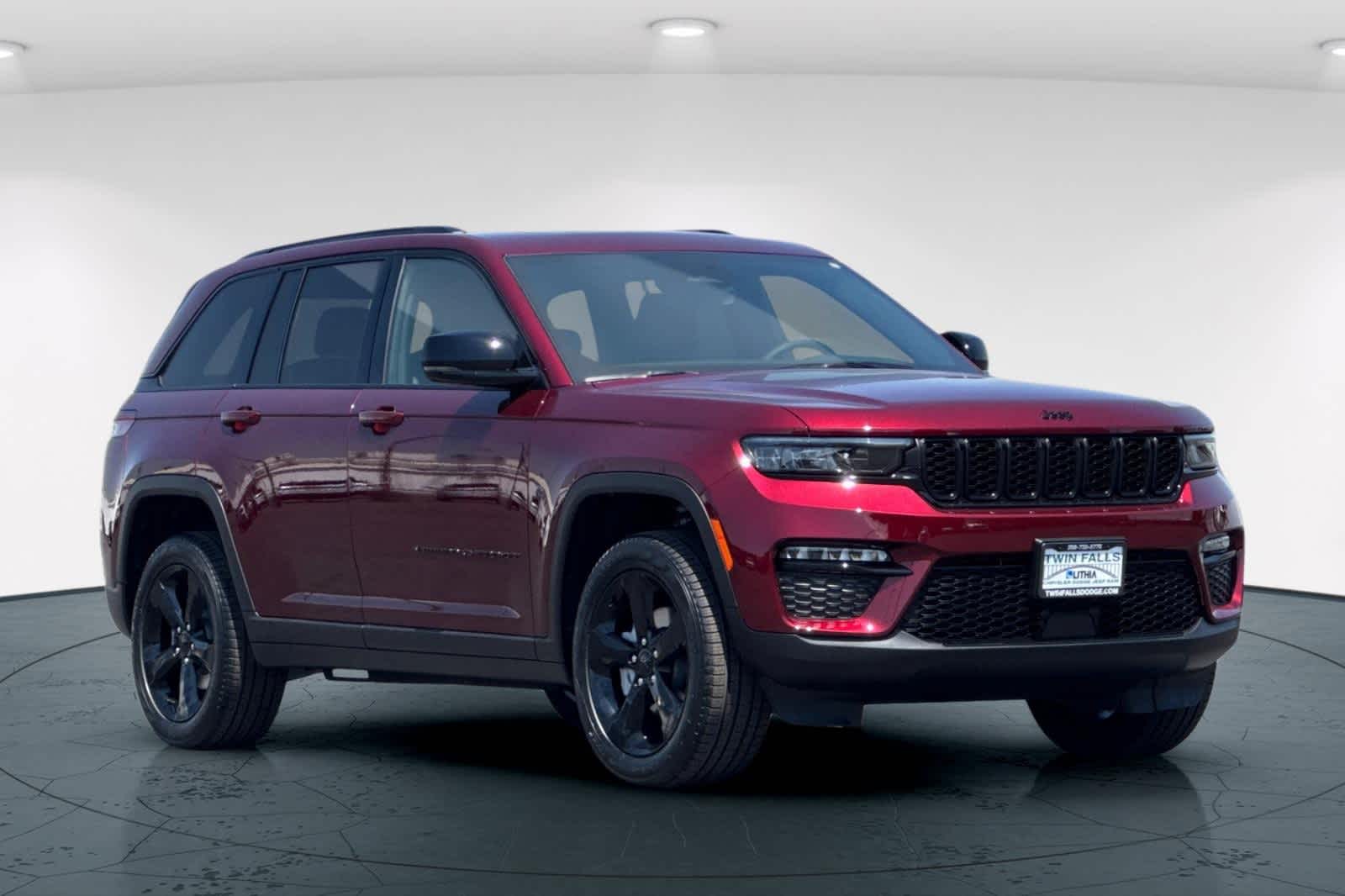 Thumbnail: 2025 Jeep Grand Cherokee - 5