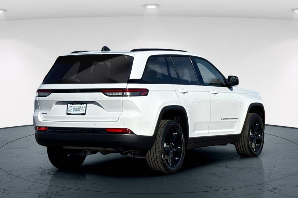 New 2025 Jeep Grand Cherokee ALTITUDE X 4X4 Sport Utility