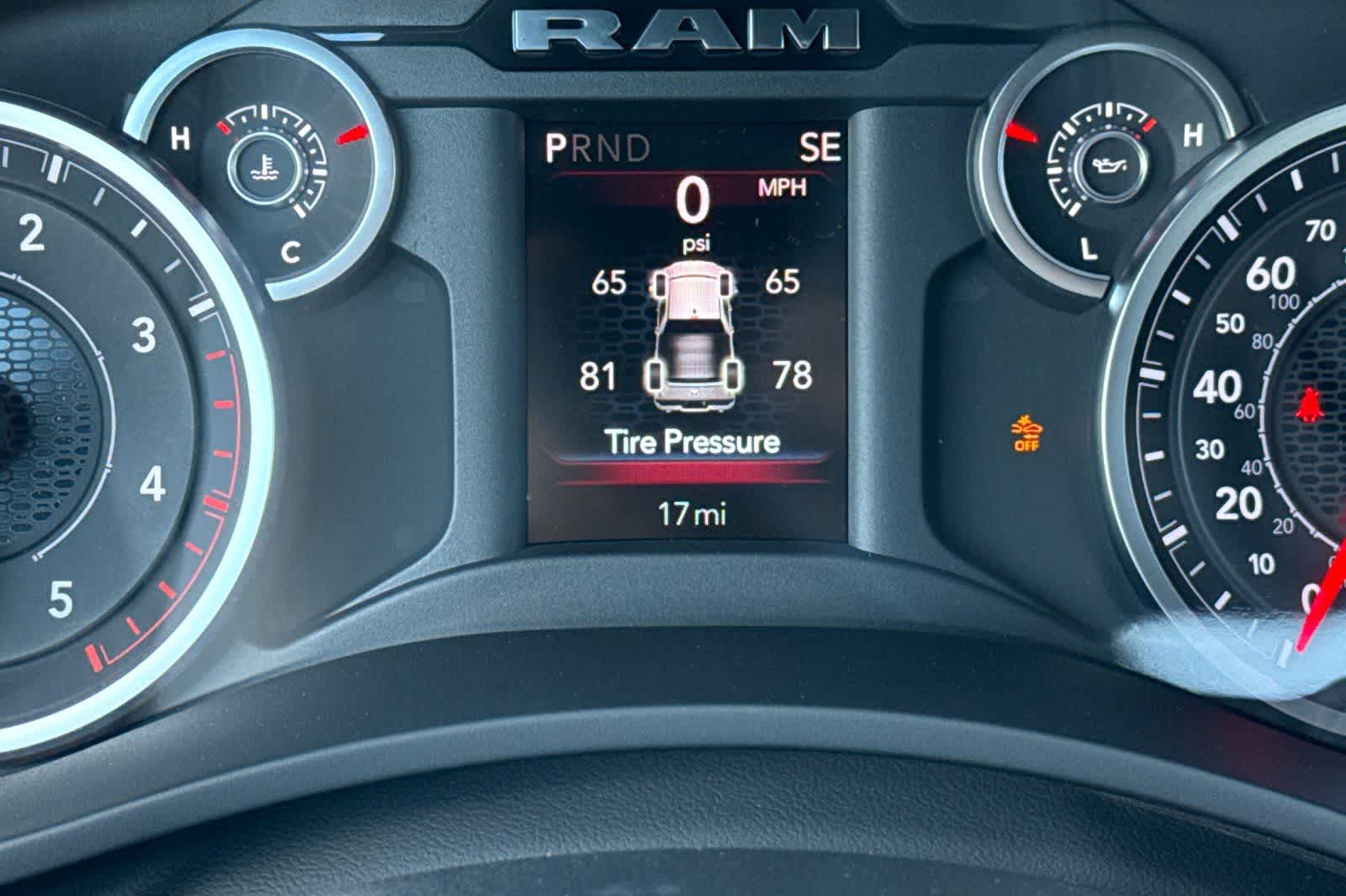 2026 RAM 3500 Tradesman - Photo 29