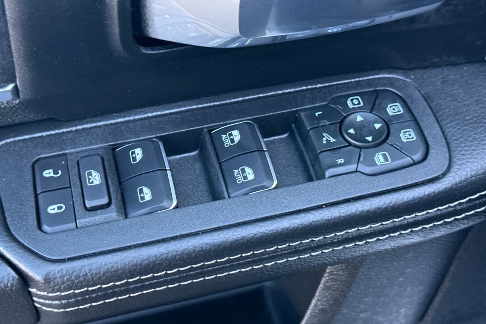 Thumbnail: 2026 RAM 2500 - 13