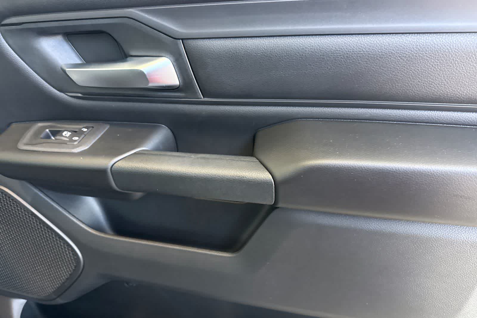 Thumbnail: 2026 RAM 1500 - 18