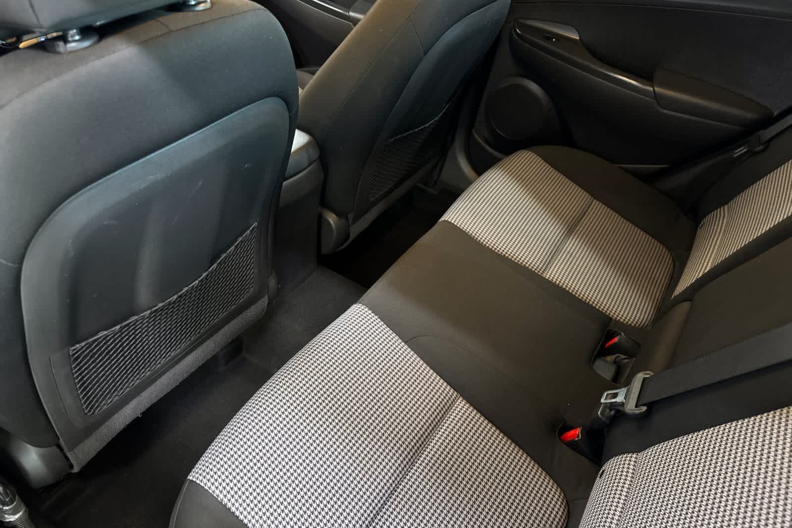 2021 Hyundai Kona SE photo 4