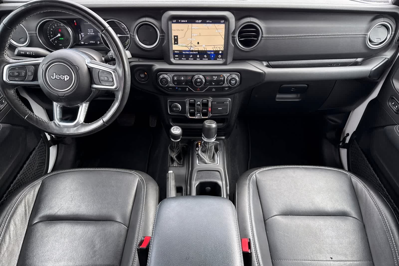 Thumbnail: 2022 Jeep Wrangler - 3