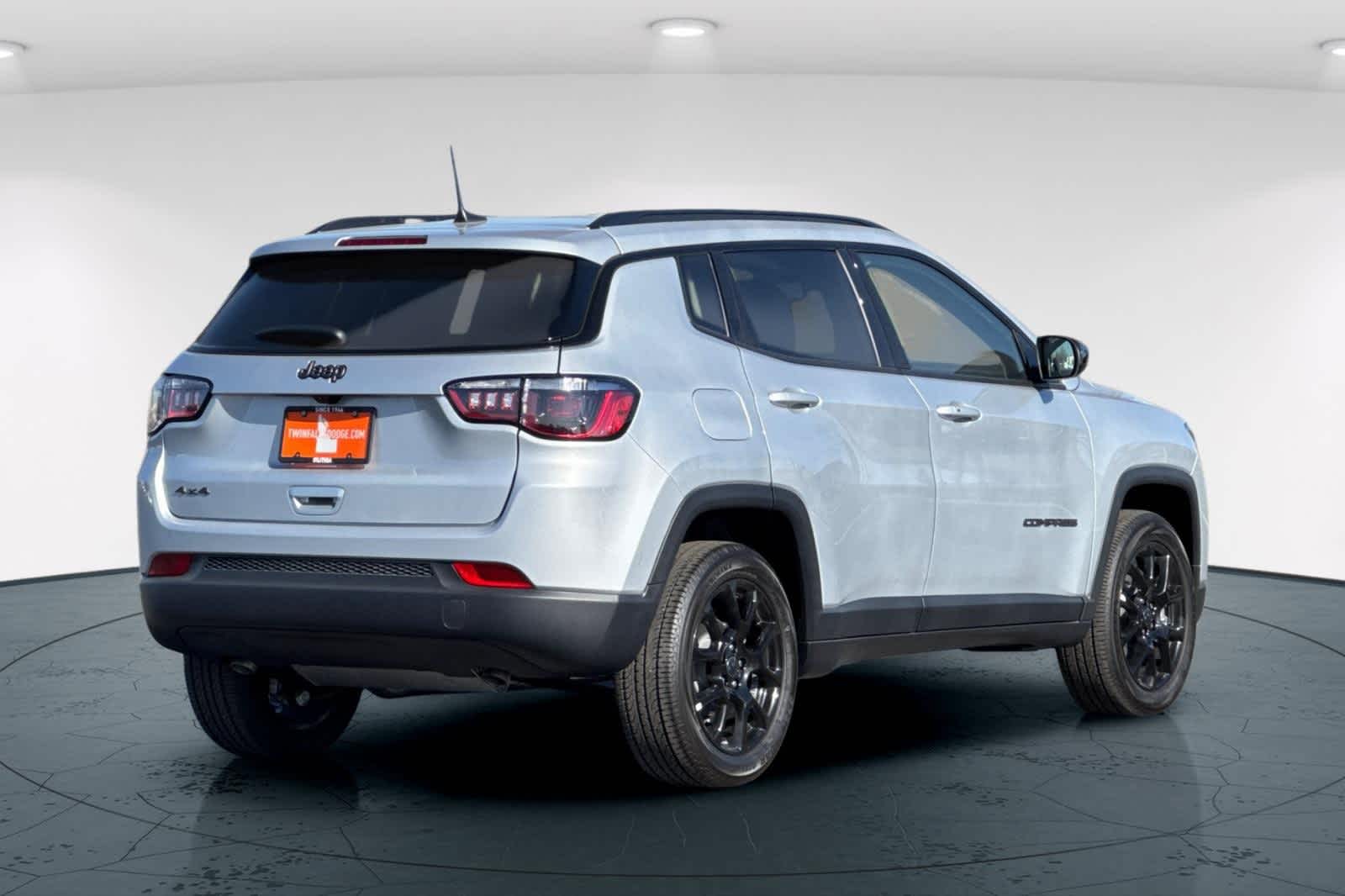 Thumbnail: 2025 Jeep Compass - 2