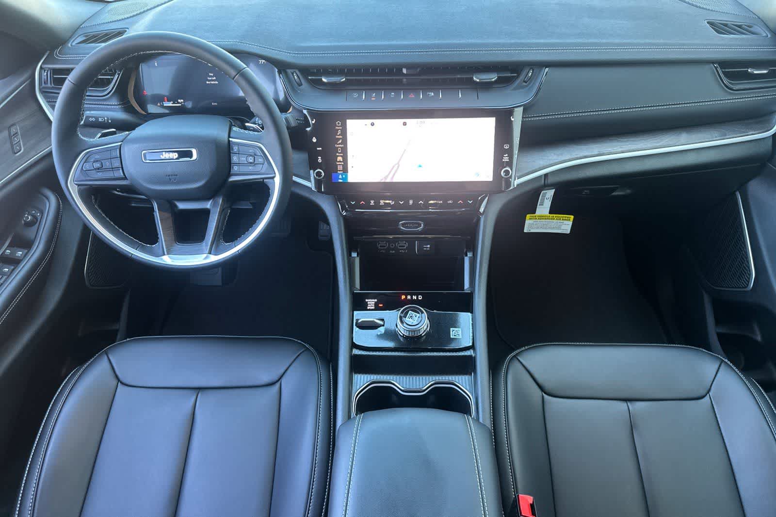 Thumbnail: 2026 Jeep Grand Cherokee - 3