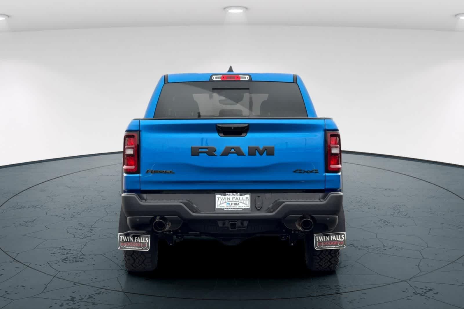 Thumbnail: 2026 RAM 1500 - 7