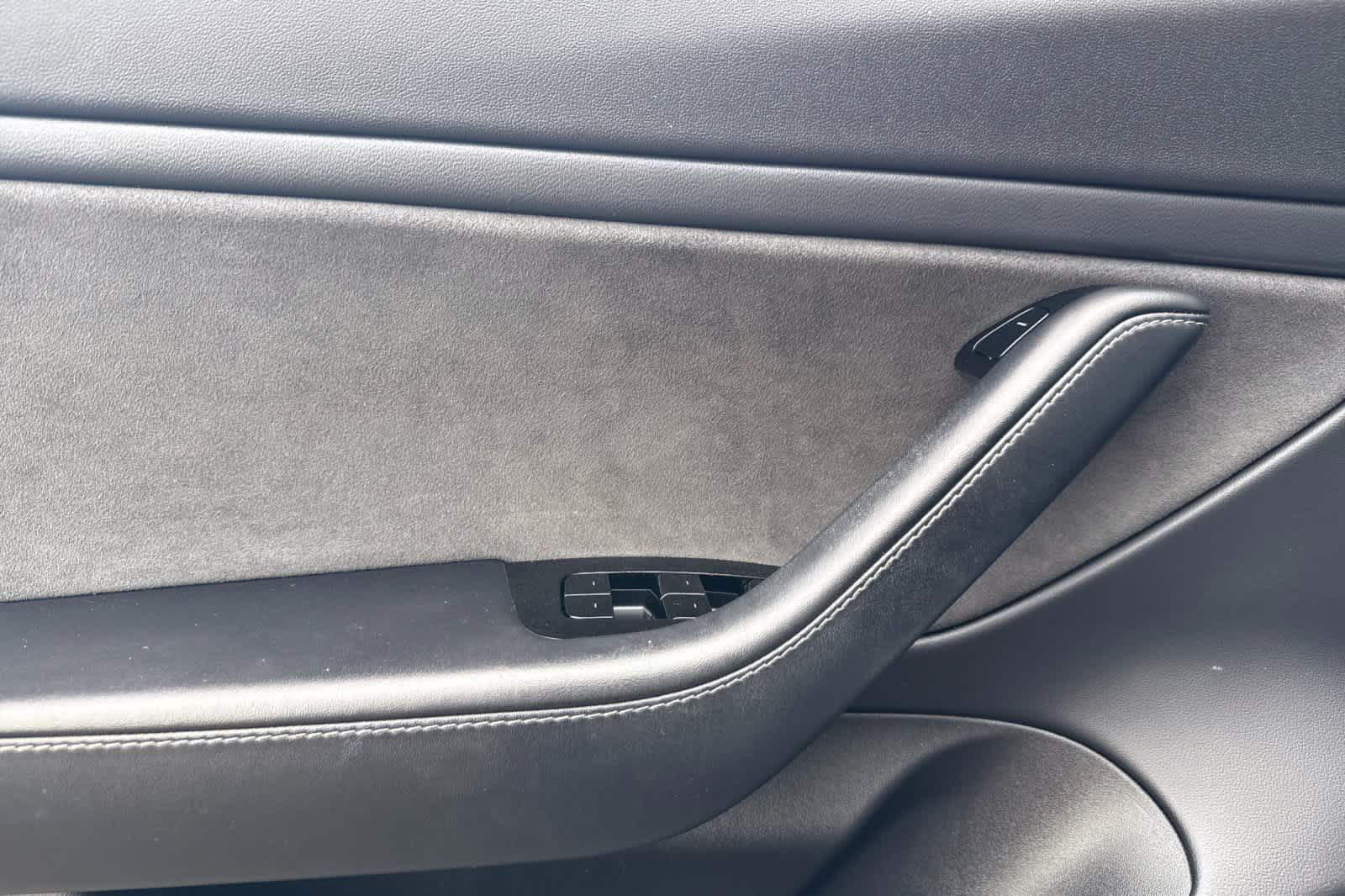 Thumbnail: 2019 Tesla Model 3 - 12