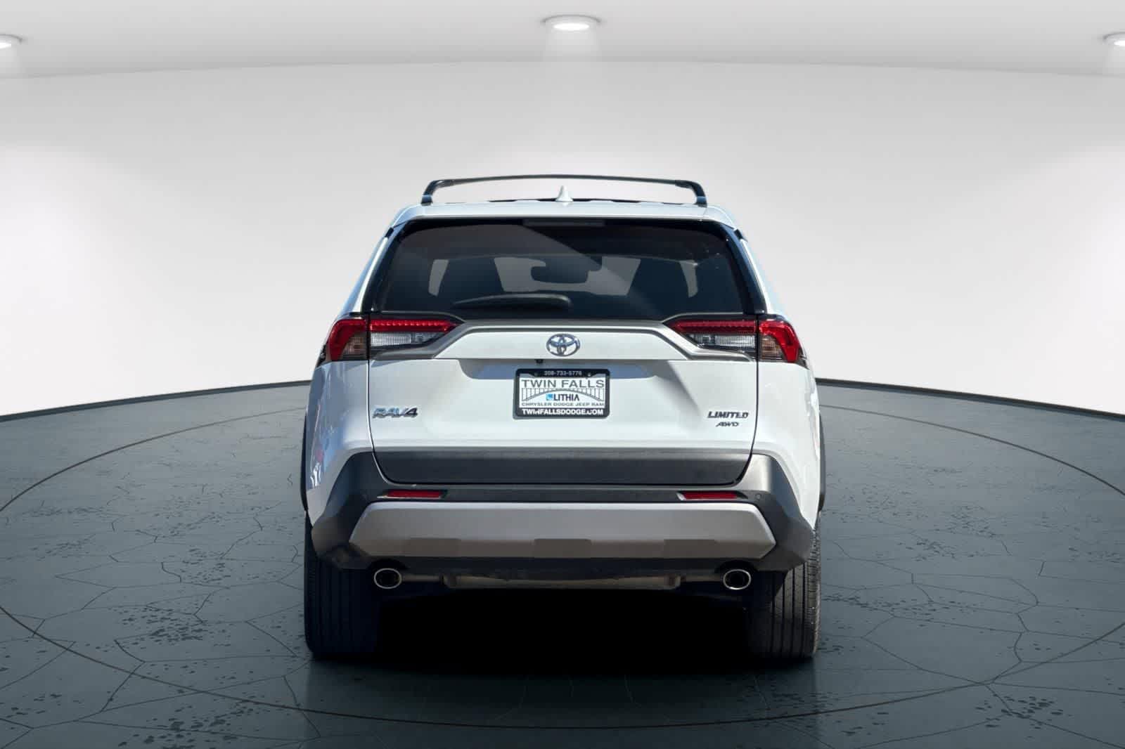 Thumbnail: 2023 Toyota RAV4 - 7