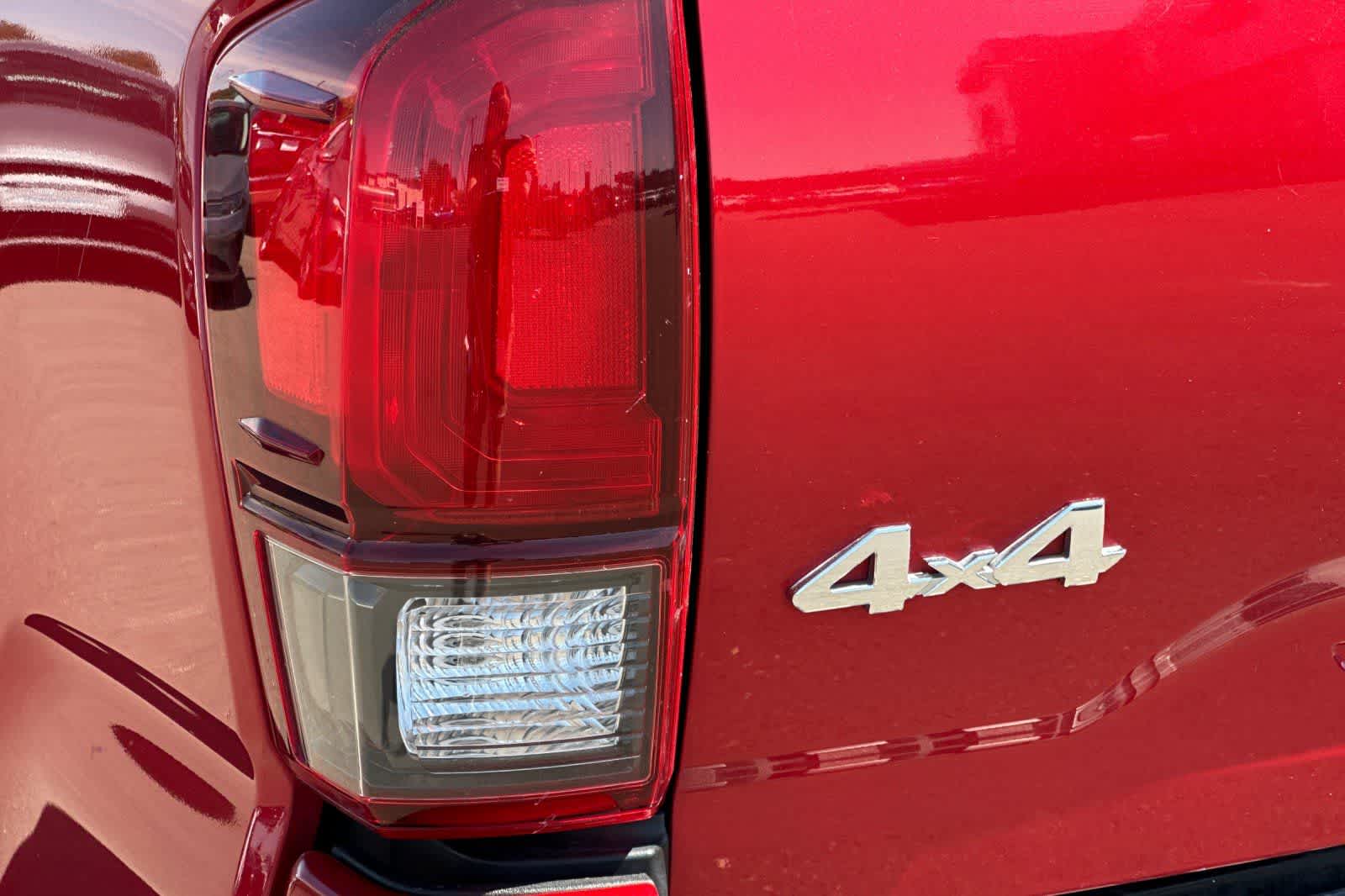 Thumbnail: 2022 Toyota Tacoma - 28