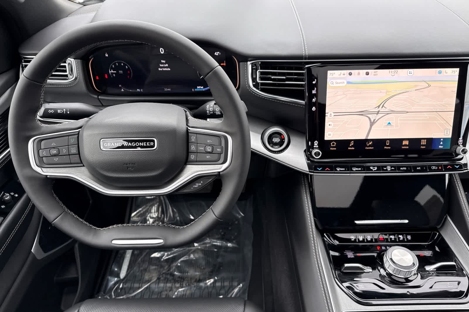 Thumbnail: 2026 Jeep Grand Wagoneer - 14