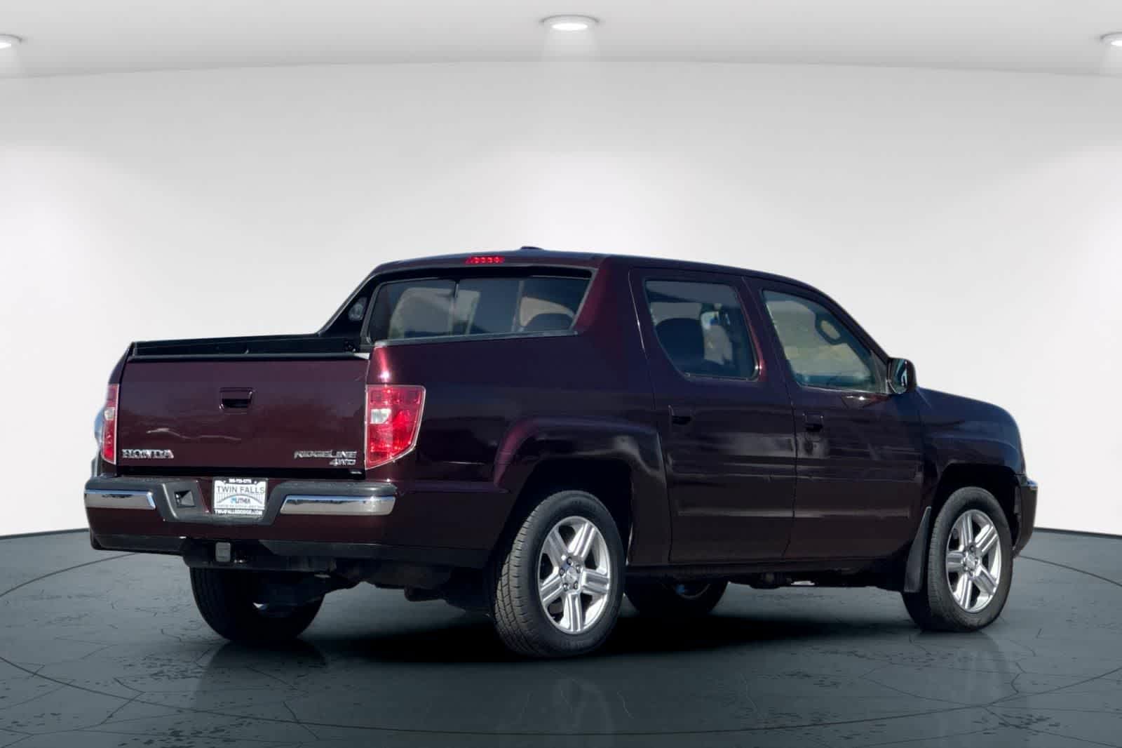 Thumbnail: 2010 Honda Ridgeline - 2