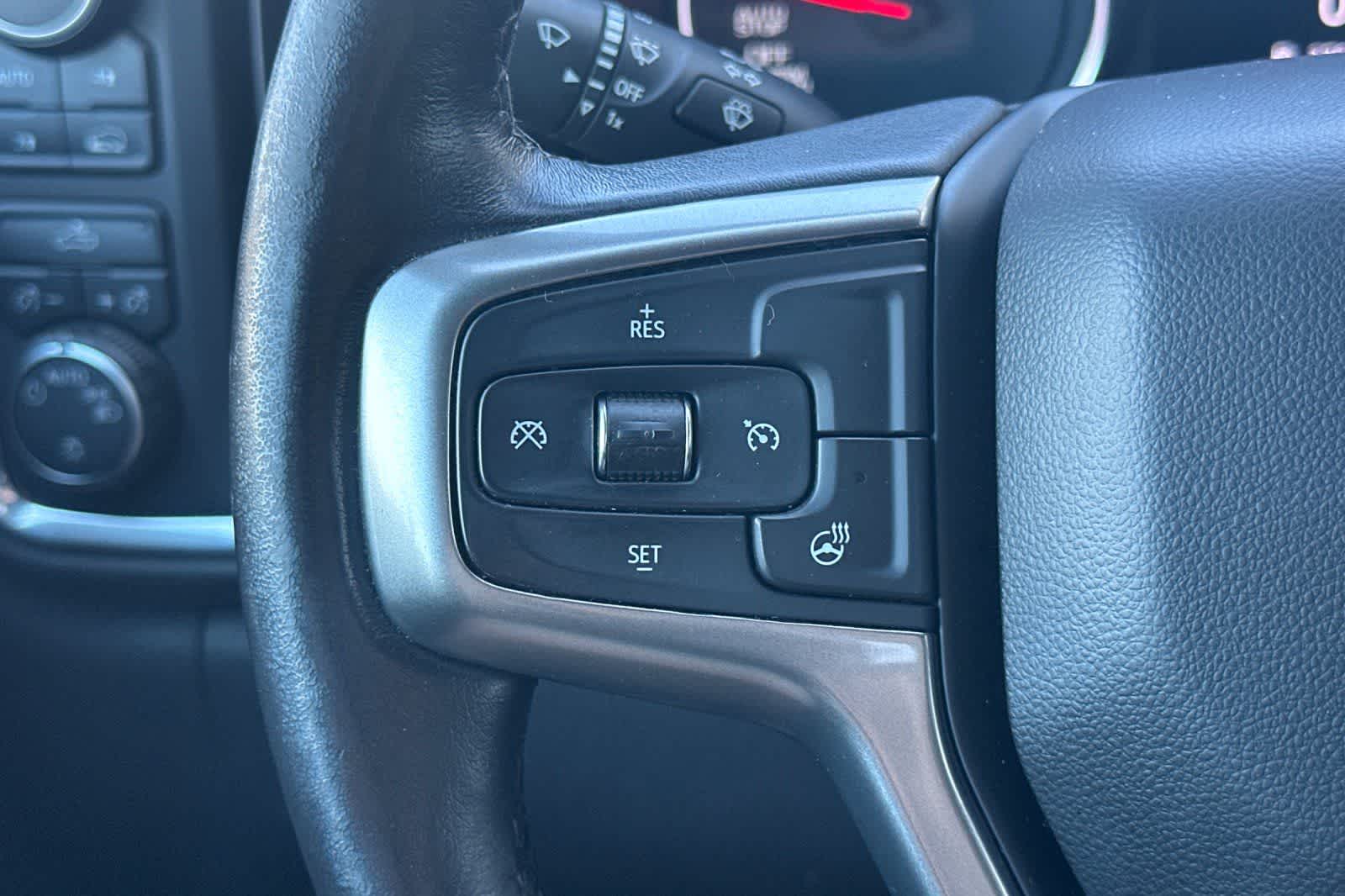 Thumbnail: 2021 Chevrolet Silverado 1500 - 24